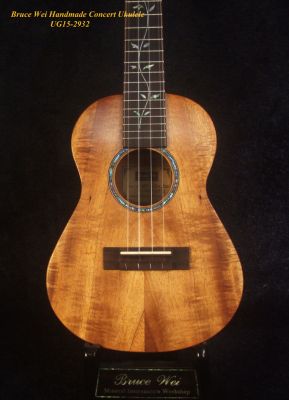 Handcrafted Concert Ukulele, Solid Hawaiian Koa, Vine Inlay, Soft-bag, Bruce Wei UG15-2932