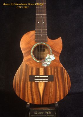 Bruce Wei Hawaiian Koa & Acacia Tenor Ukulele, Hibiscus Soundhole, Worth String, Soft-bag UJ17-2602