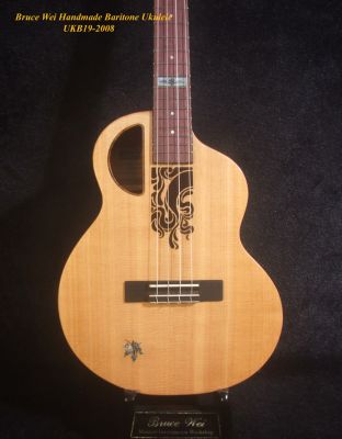 Handcrafted 4 String Baritone Ukulele, Solid Spruce & Curly Maple, Soft-bag, Bruce Wei UKB19-2008 